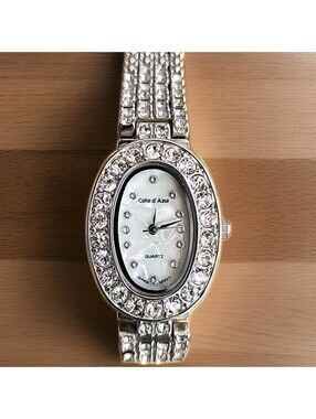 Cote D' Azur Womens Ladies Watch Silver with Gemstones Oval New Battery Working